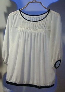 老店新開(kāi)，品質(zhì)傳承 專柜正品O LY、V Moda、歐力羽絨服批發(fā)零售